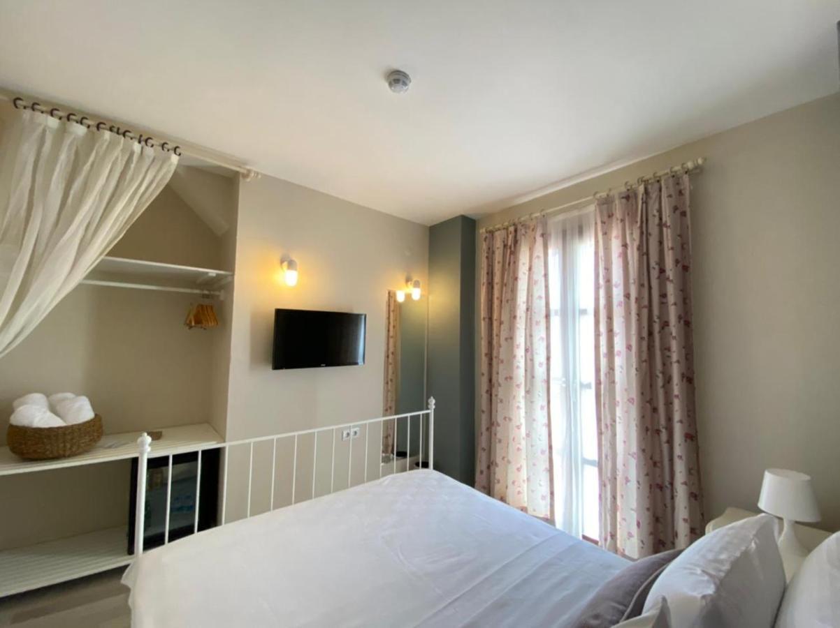Tasquartas Otel 阿拉恰特 外观 照片